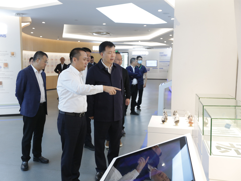 16714192159010891z6e.jpg 840-1¸±±¾.jpg