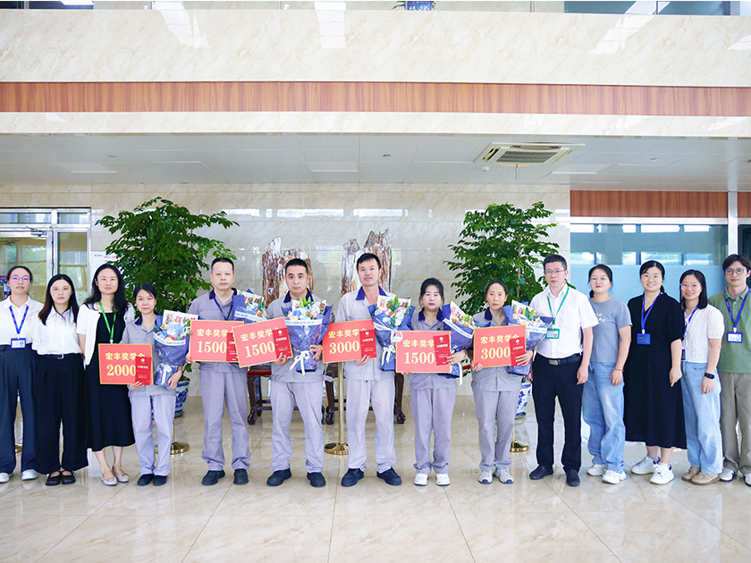 1759018346896257Dh1q.jpg δÎÊÌâ-1.jpg